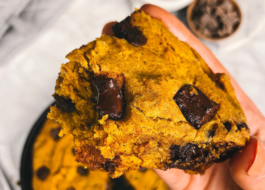 Pumpkin Spice Skillet Cake