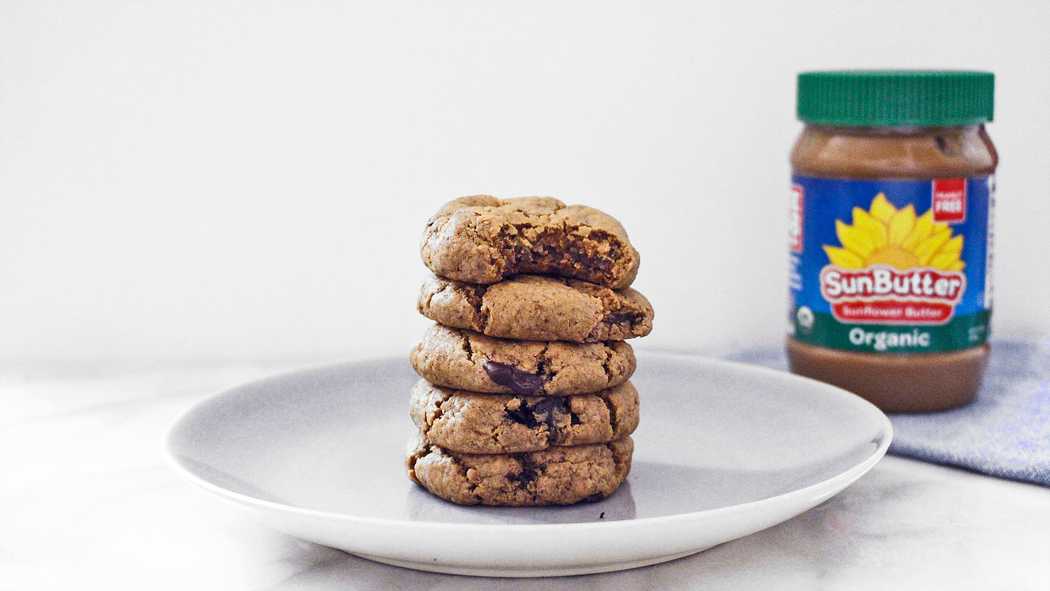 Sunbutter Choc Chunk Cookies