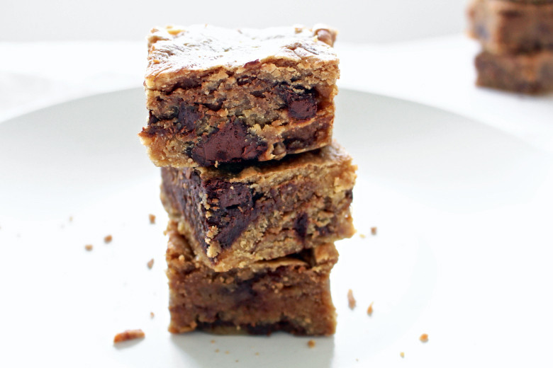 Vegan Chickpea Blondies