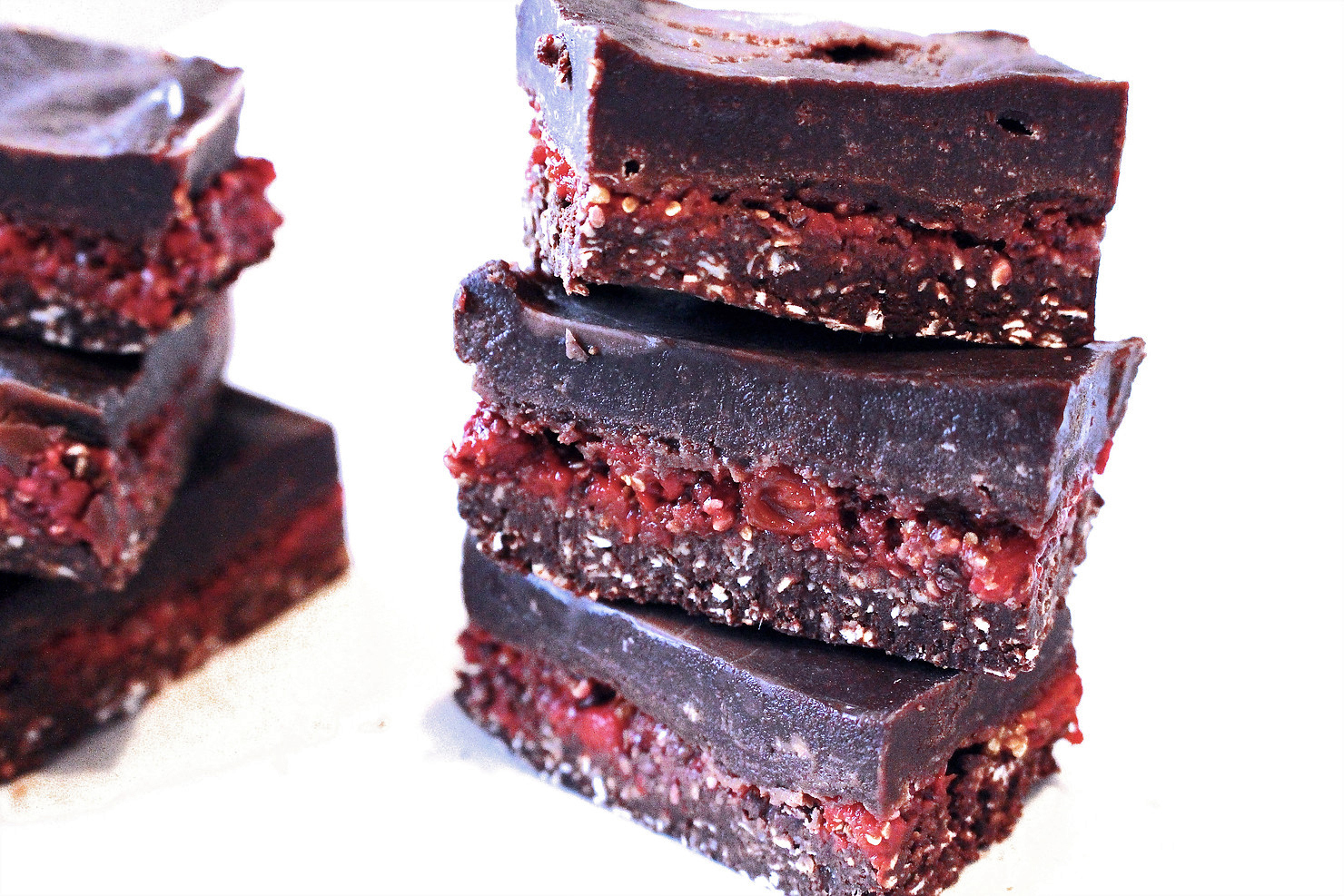 Raw Chocolate Berry Slice